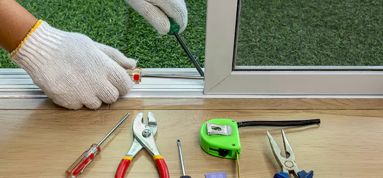 Sliding Door Track Replacement in Saint-Raymond, QC