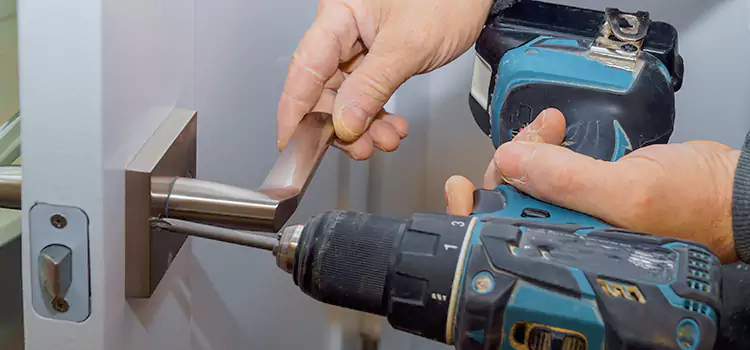 Security Door Lock Installation Saint-Raymond